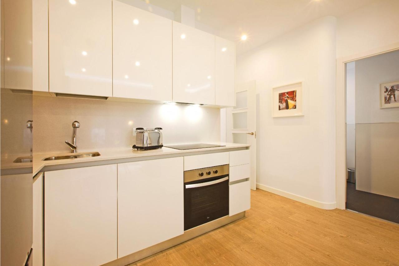 Sofia Suites Madrid Buitenkant foto