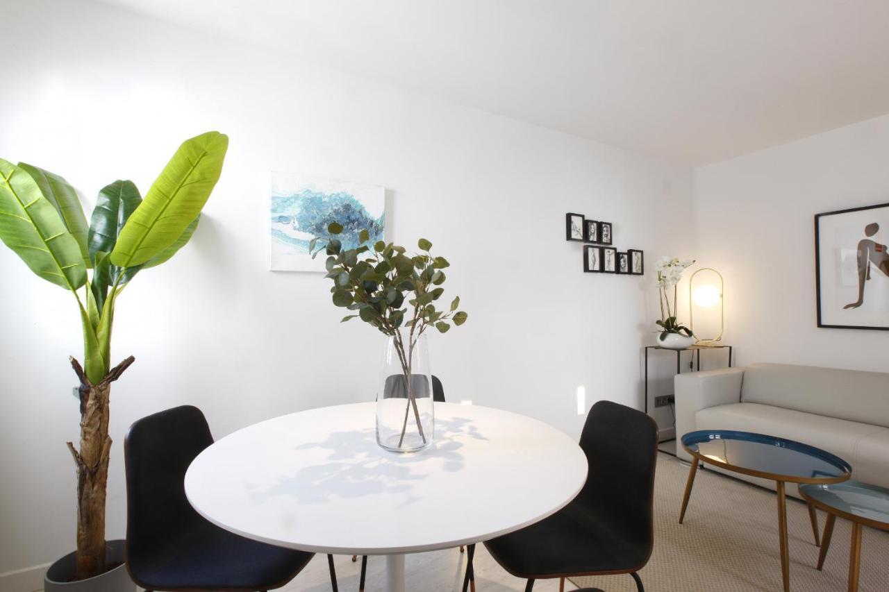 Sofia Suites Madrid Buitenkant foto