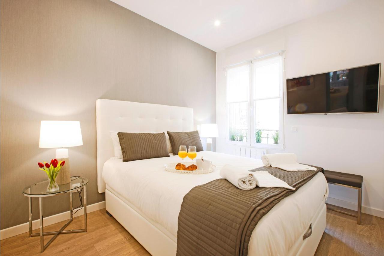 Sofia Suites Madrid Buitenkant foto