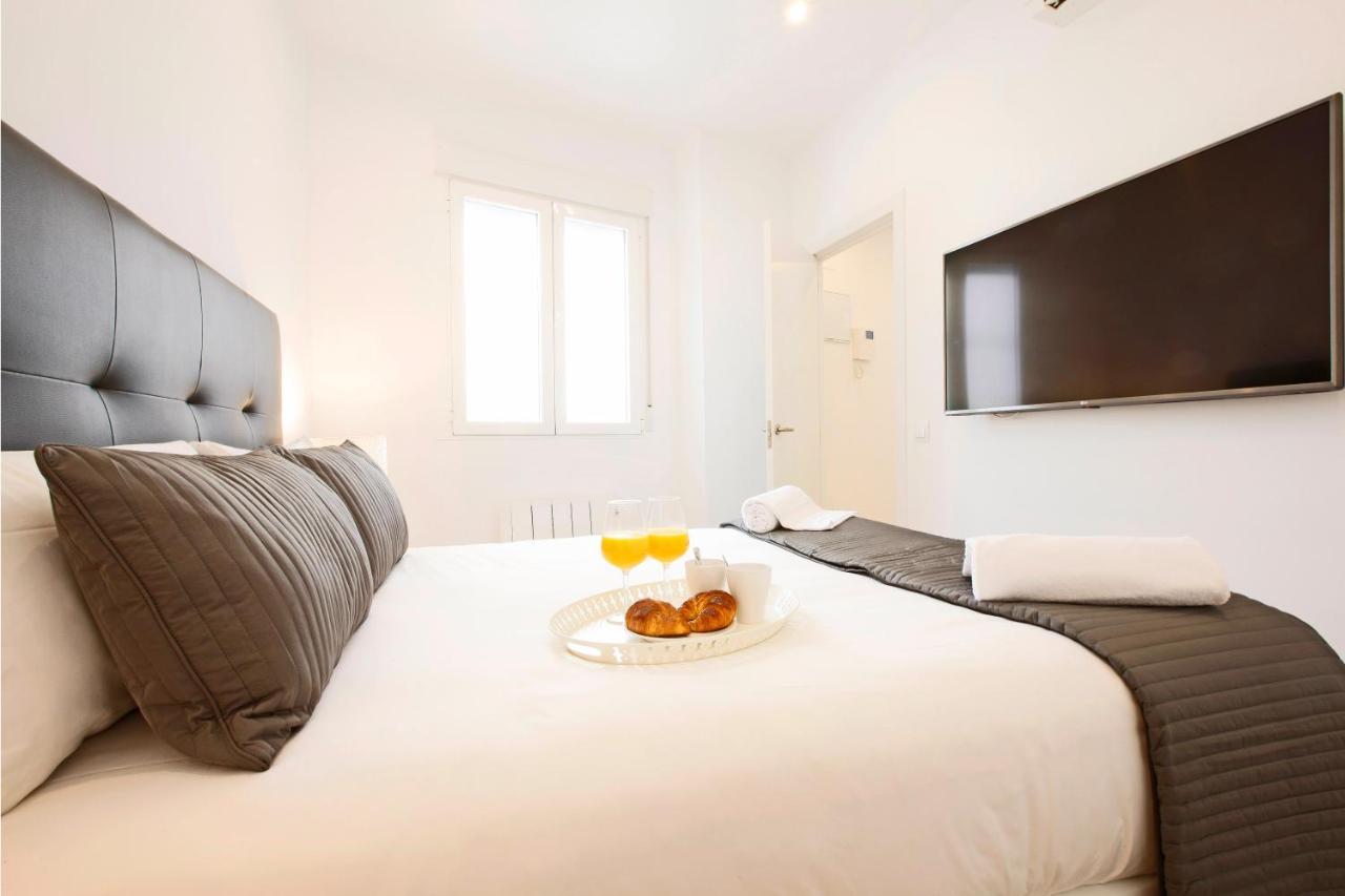 Sofia Suites Madrid Buitenkant foto