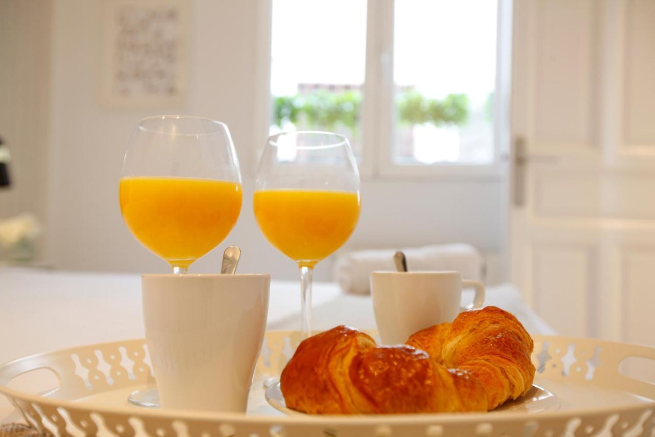 Sofia Suites Madrid Buitenkant foto
